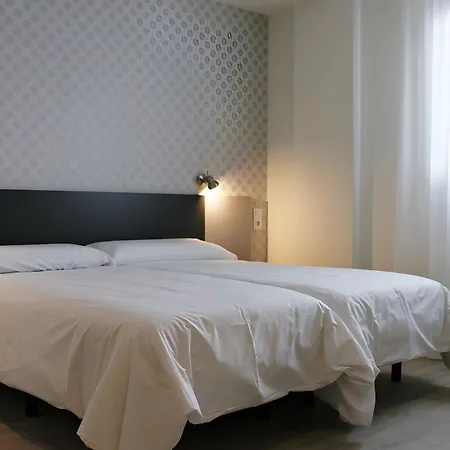 Checkin Urban Nevada Hotel Armilla