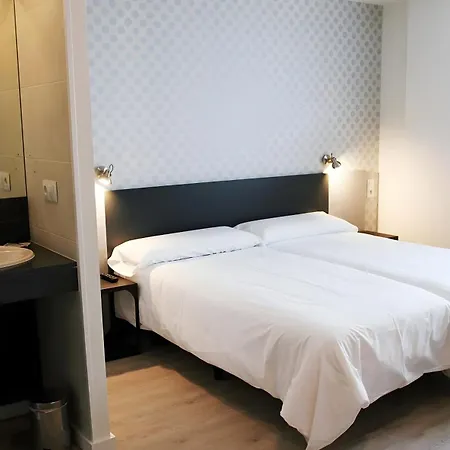 Checkin Urban Nevada 3*